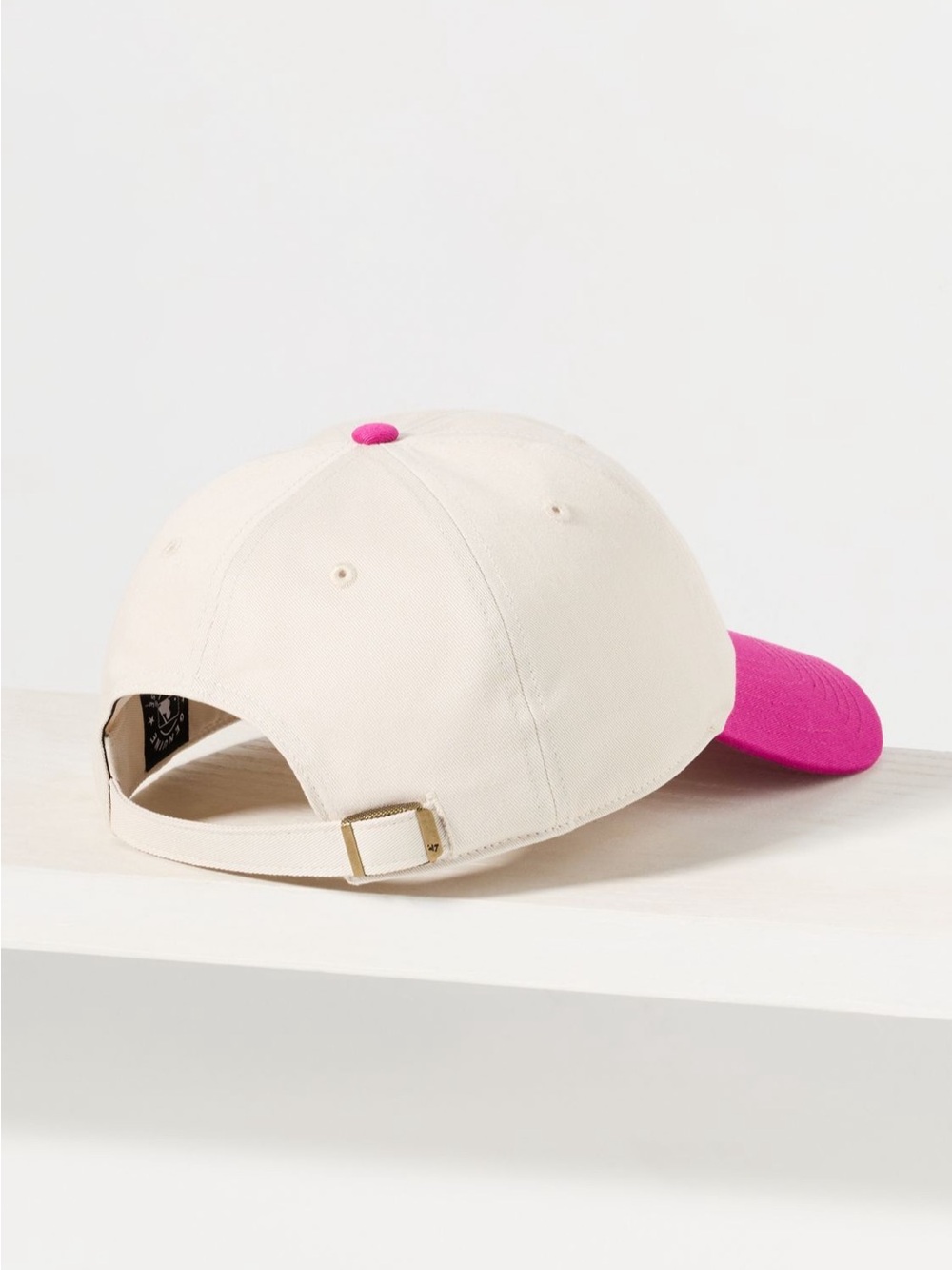 NWT ‘47 Leather Patch San Francisco Giants Baseball Hat Embroidered Pink - Picture 2 of 8